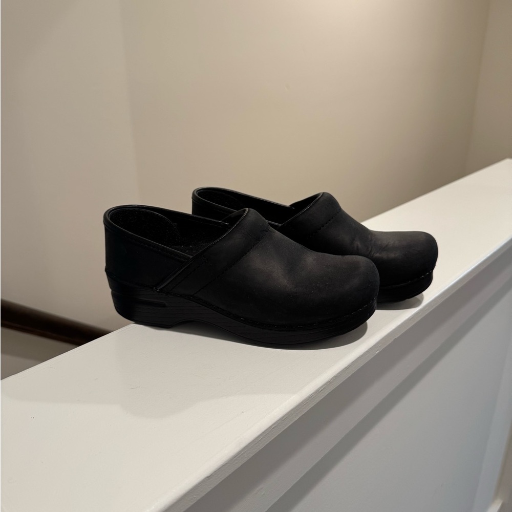 Black Clogs